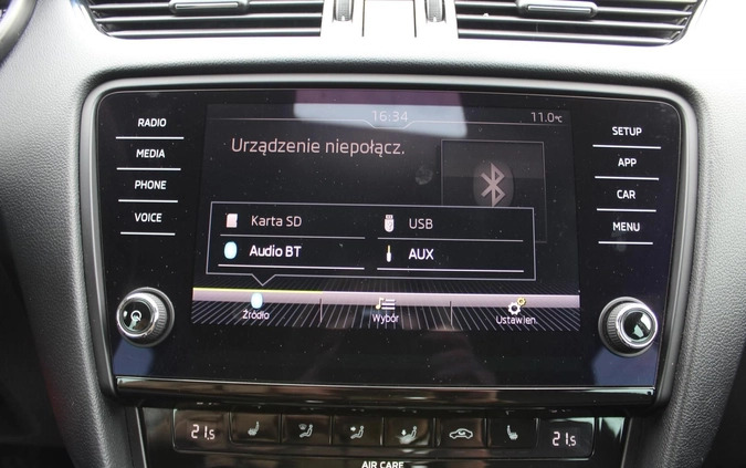 Skoda Octavia cena 49500 przebieg: 157189, rok produkcji 2017 z Goniądz małe 254